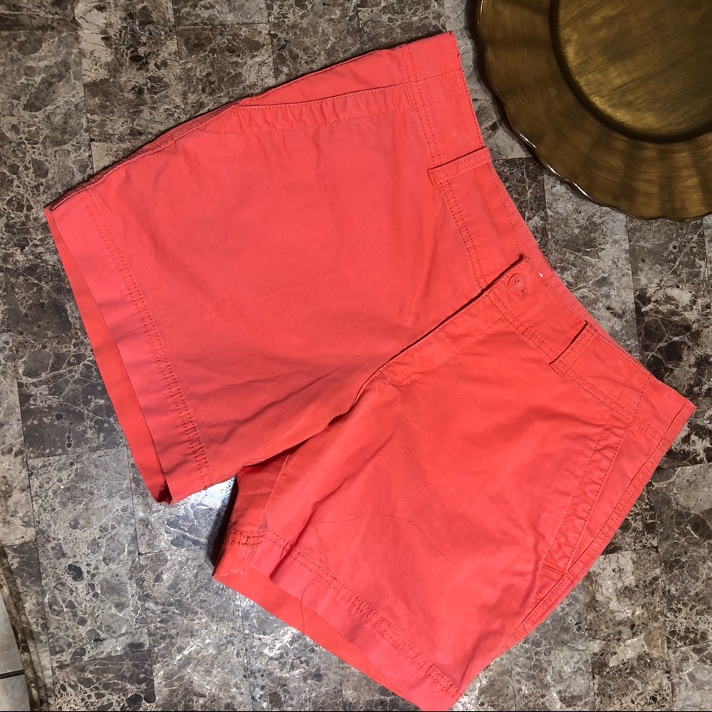 Eddie Bauer. Orange heritage wash short SZ 6